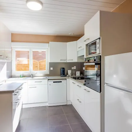 4 De L'oree Du Bois *