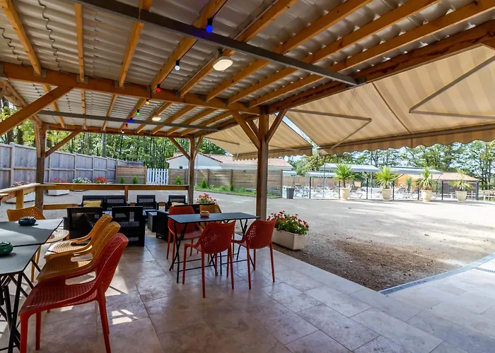 Casa de Férias 4 De L'oree Du Bois Thenon