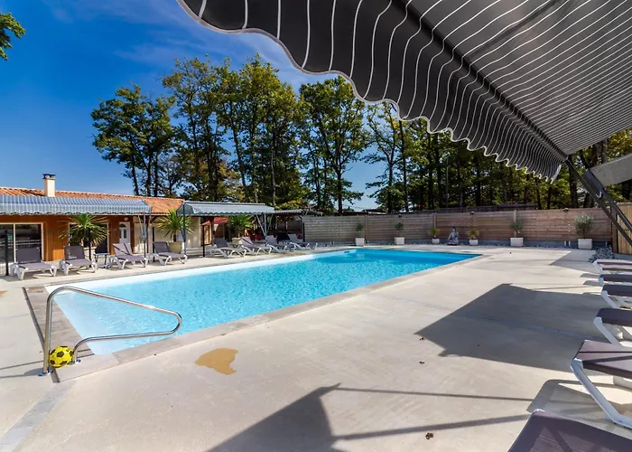 4 De L'oree Du Bois Thenon