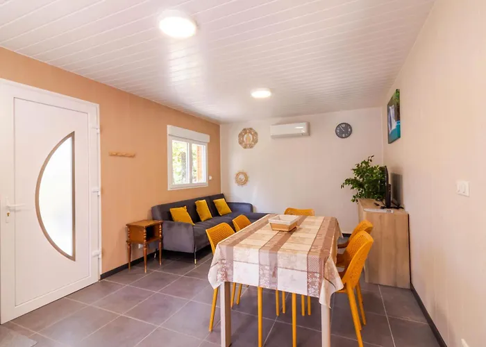 4 De L'oree Du Bois Thenon